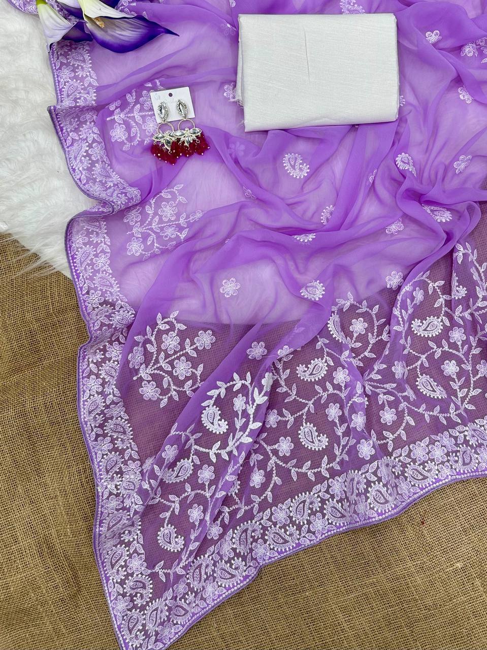 #Color_Lavender
