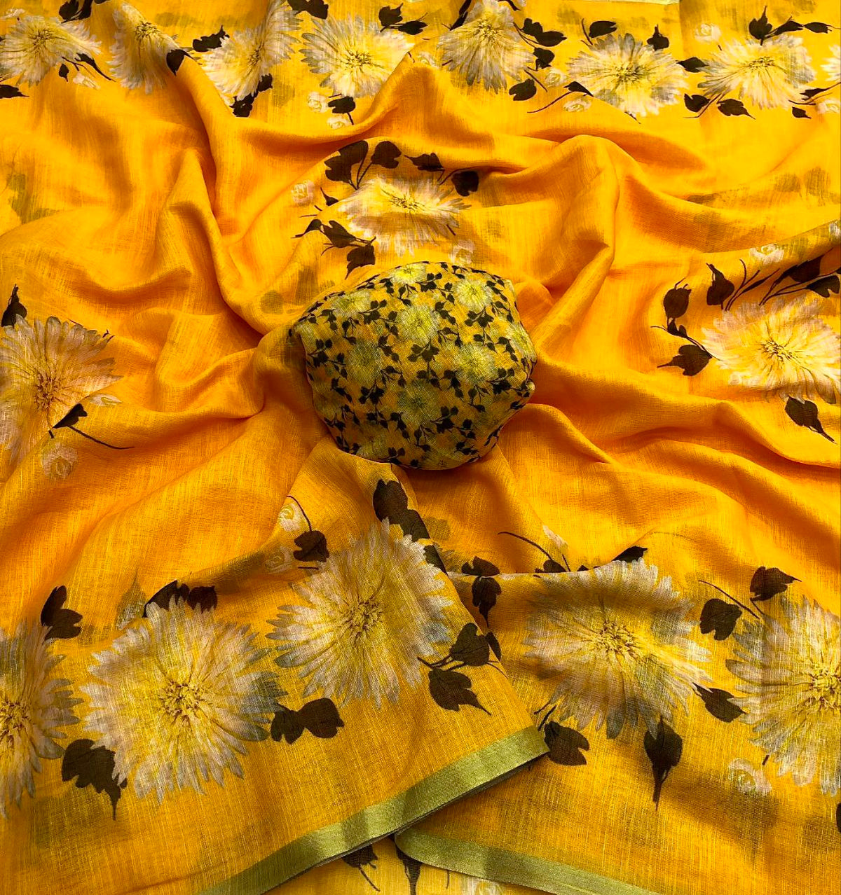 Mios lenin Floral Digital Print Saree