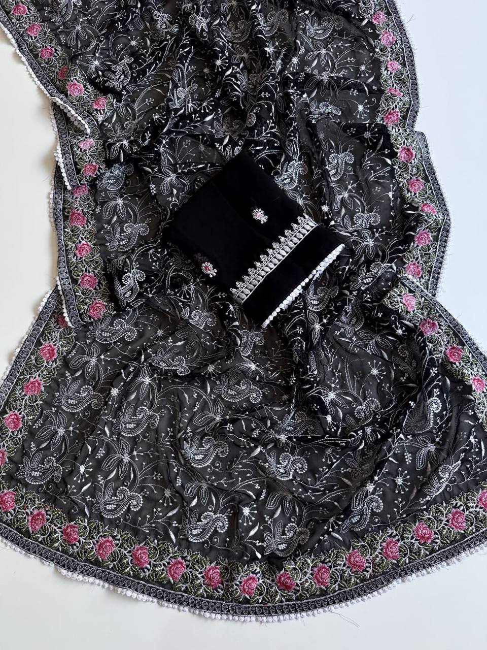 #Color_Black
