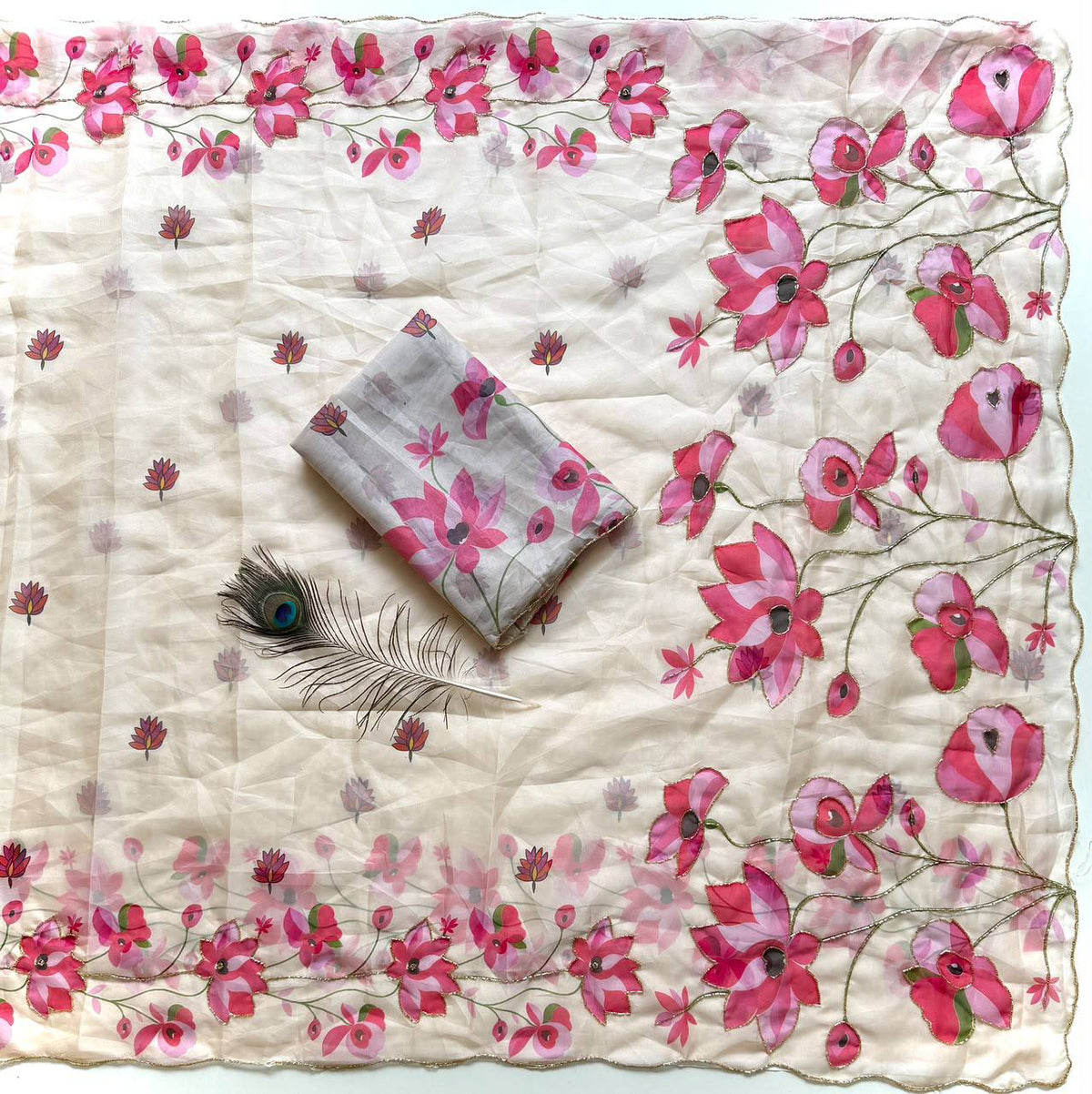 Pravi Tebby Silk Floral Print Saree