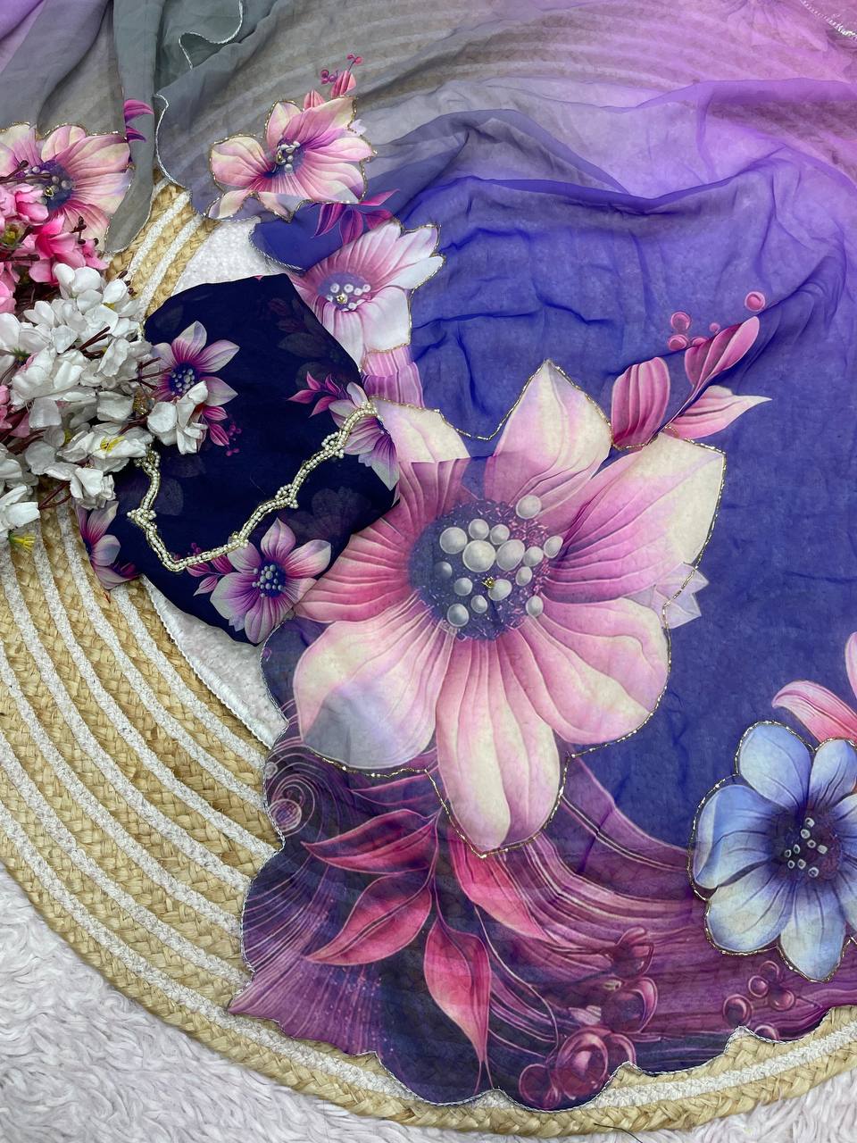 #Color_purple