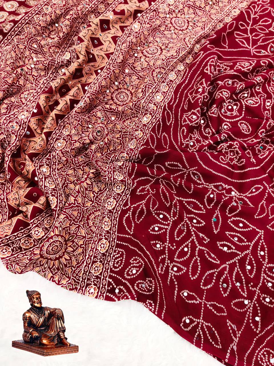 #Color_maroon