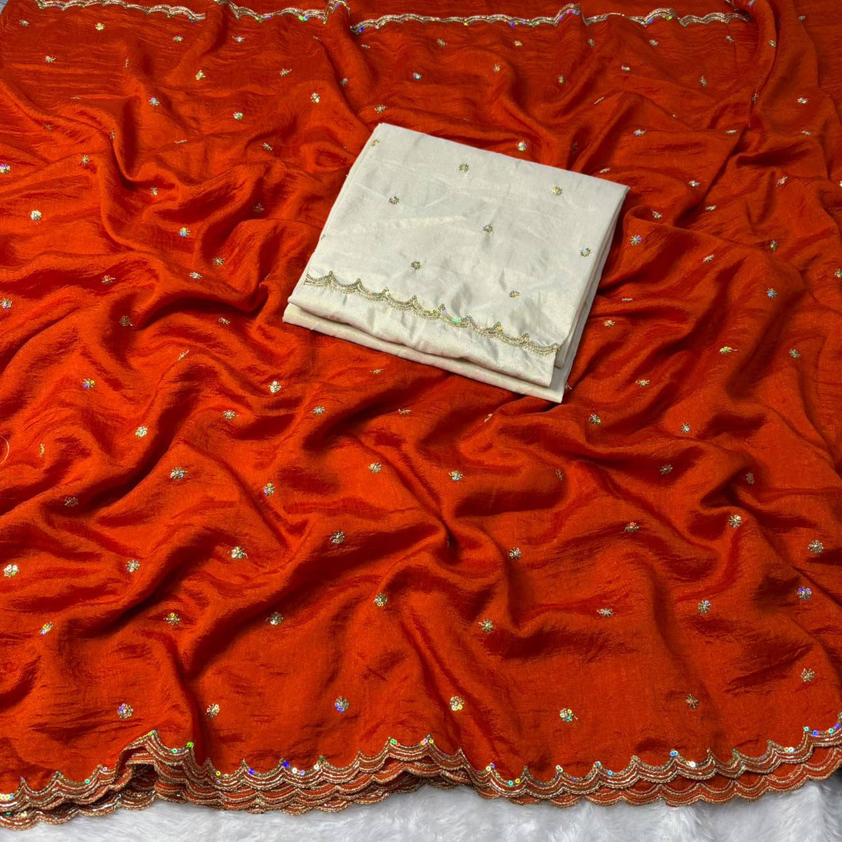 Priyanka Vichitra Silk Single Line Border Saree