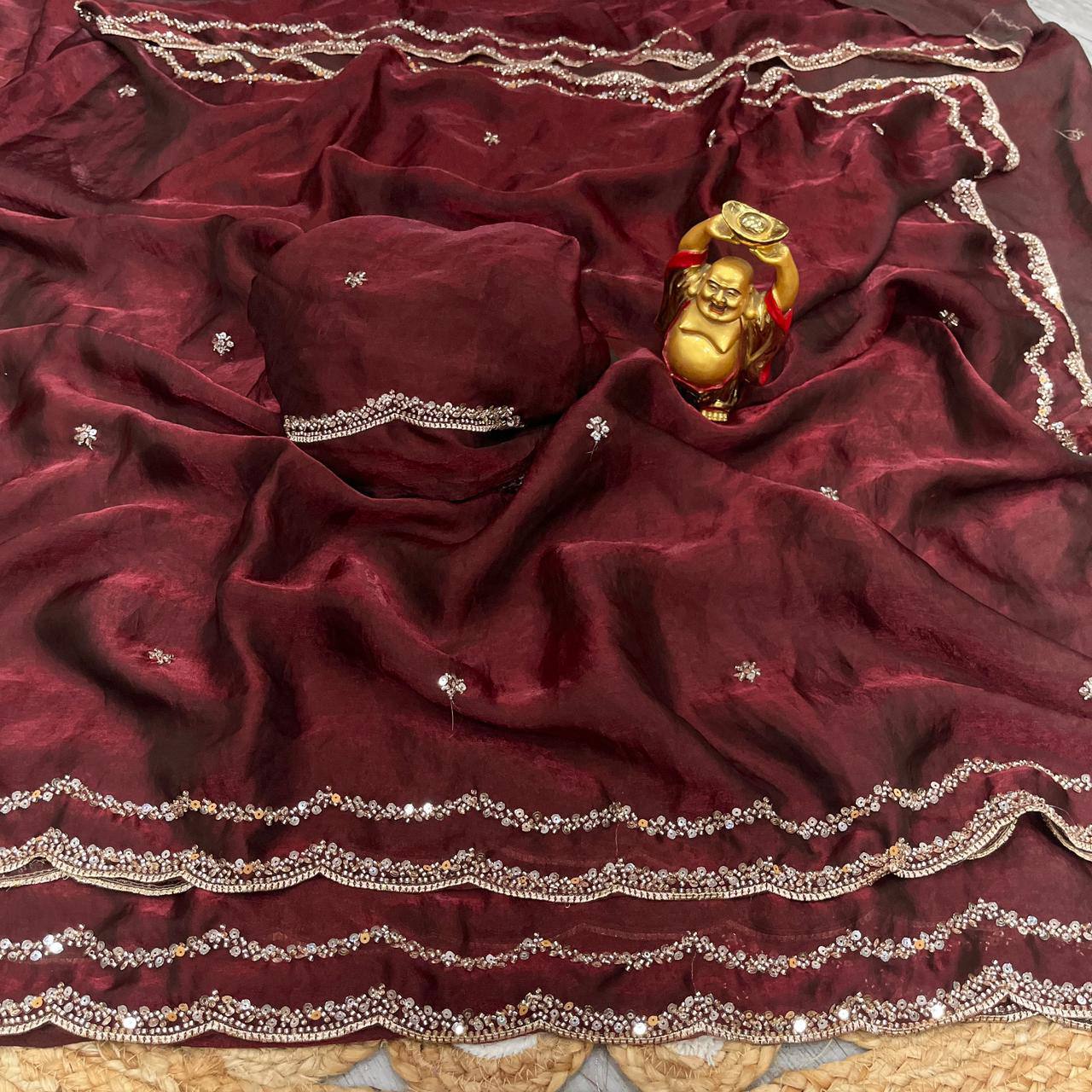 #COlor_Maroon