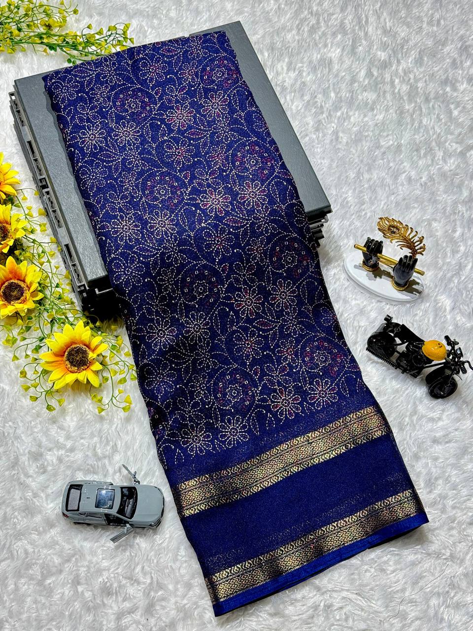 #Color_Royalblue