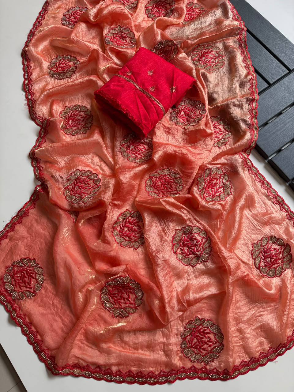 #Color_Red