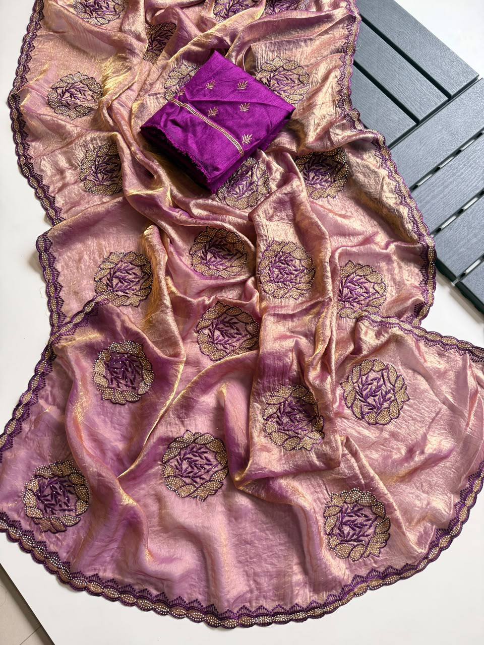 #Color_Violet