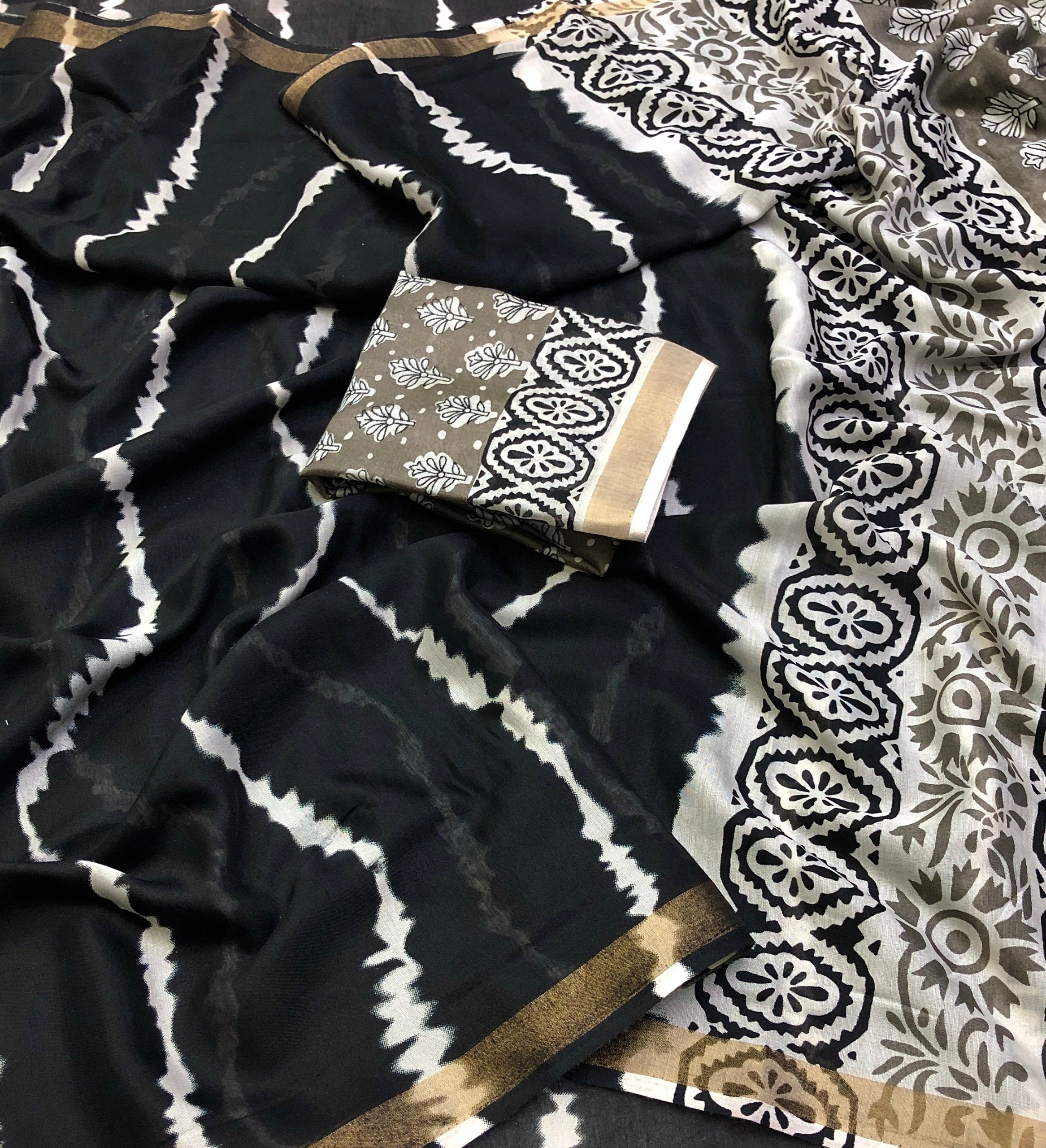 #Color_Black