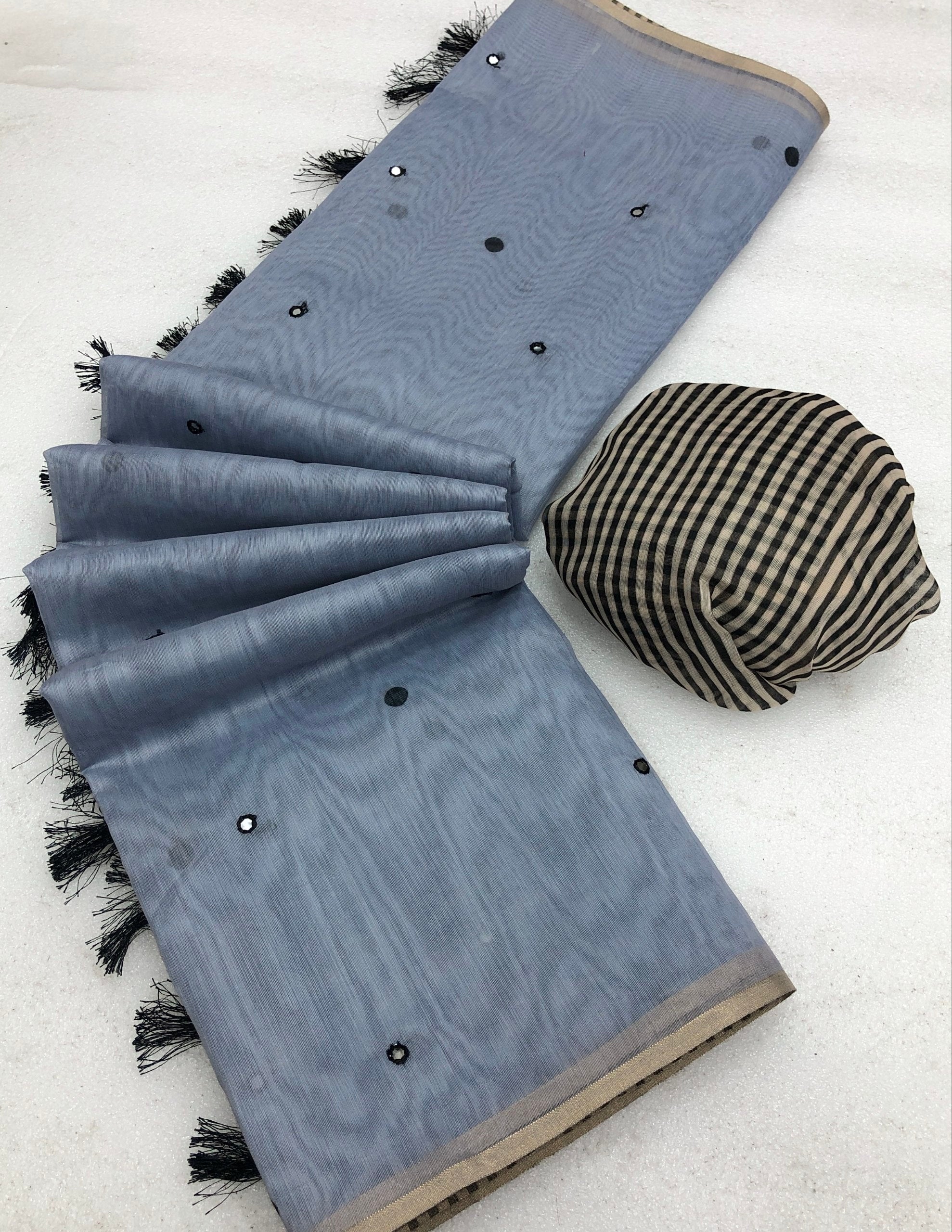 #Color_Grey