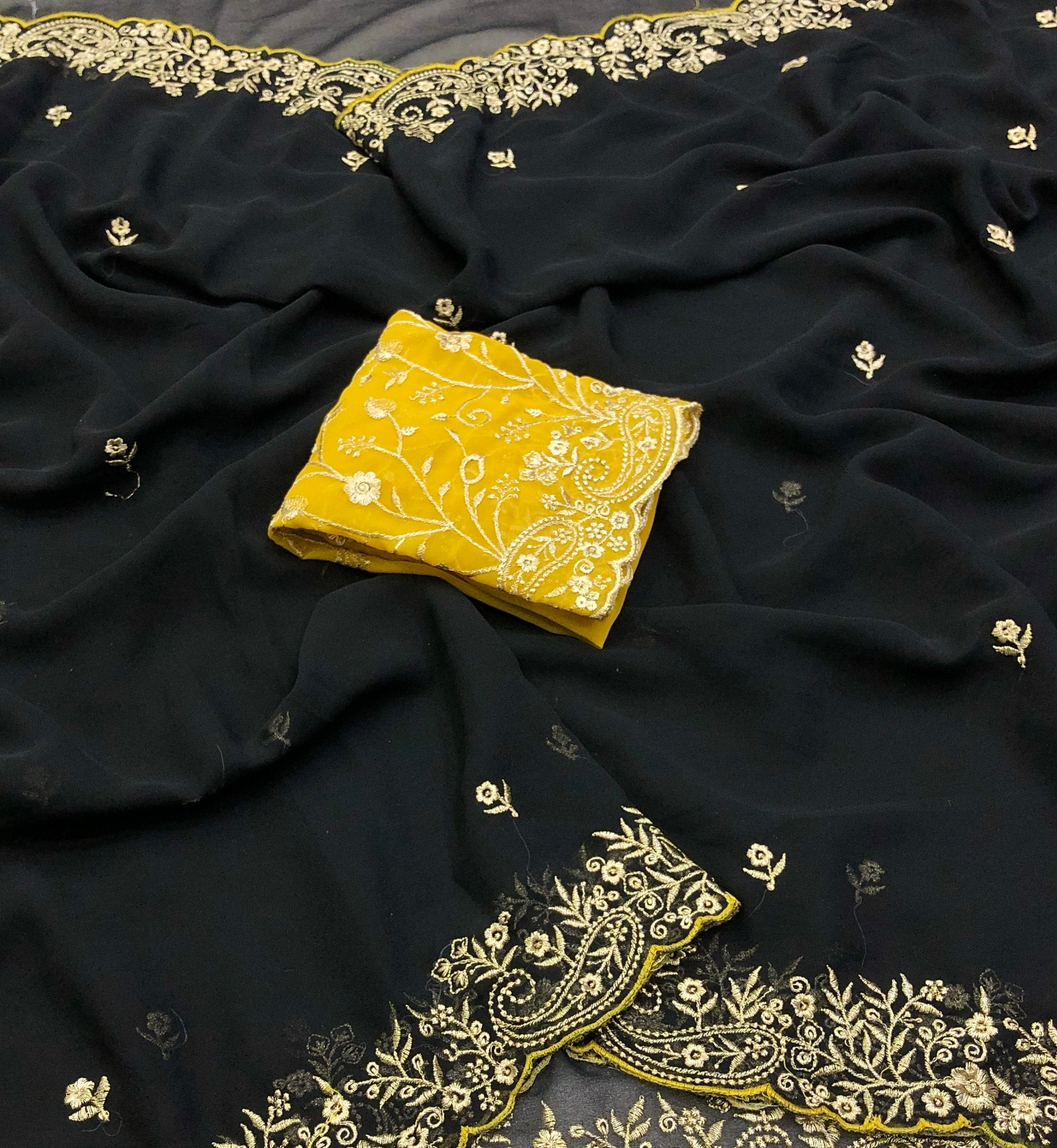Arizona Faux Georgette Thread Embroidery Work Saree