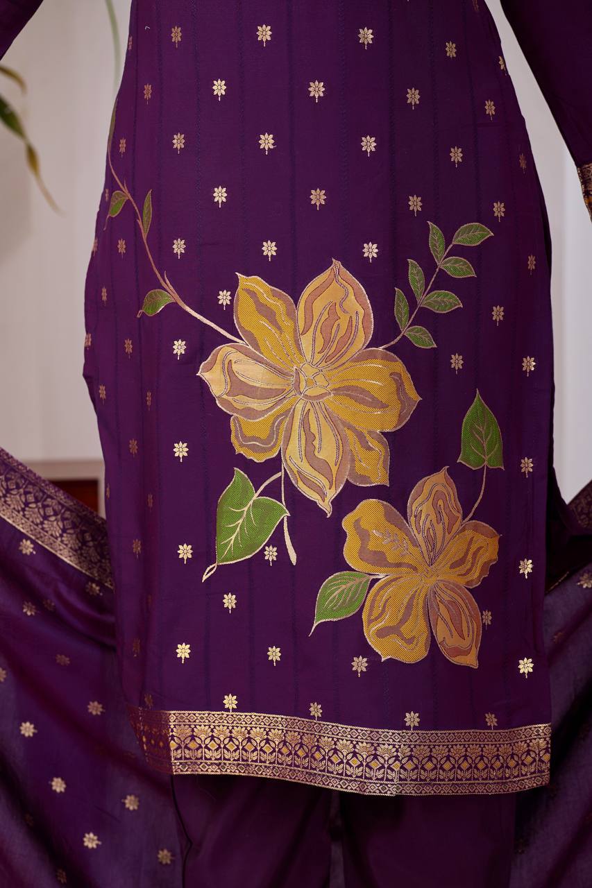 Suhani Banarasi Stitched 3 Peace Suit
