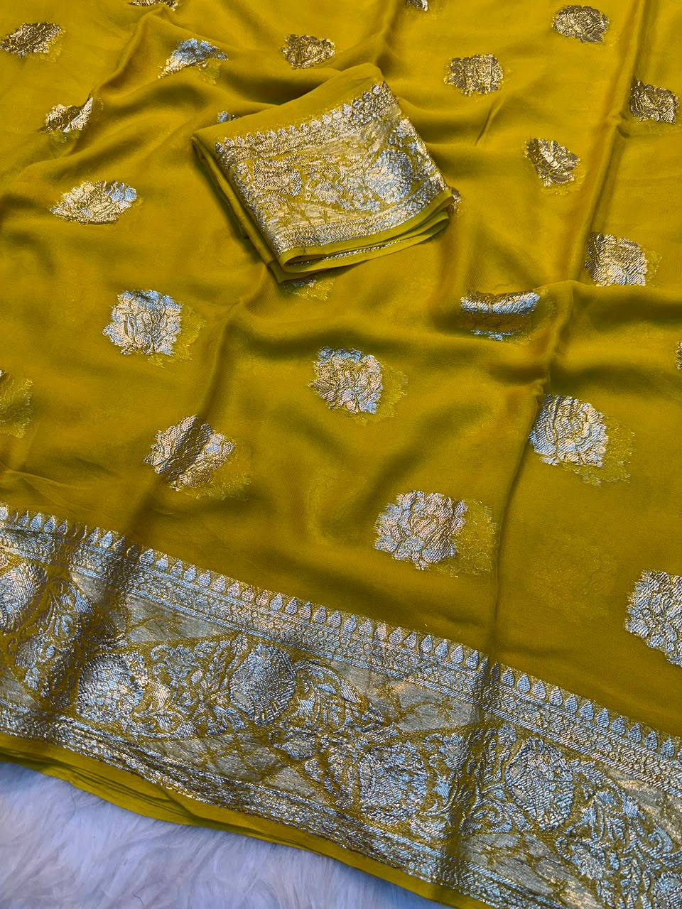 #Color_Yellow