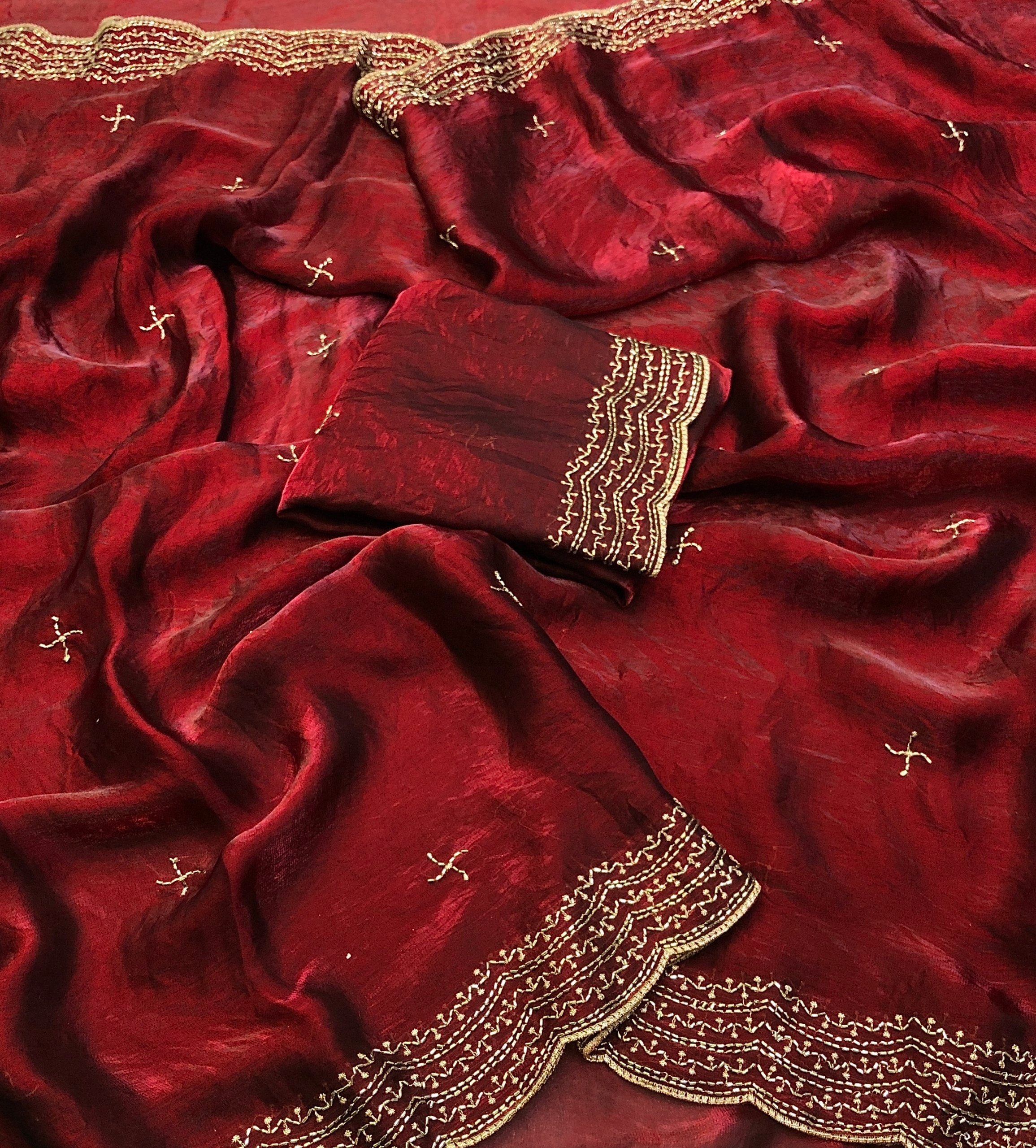 #Color_Maroon