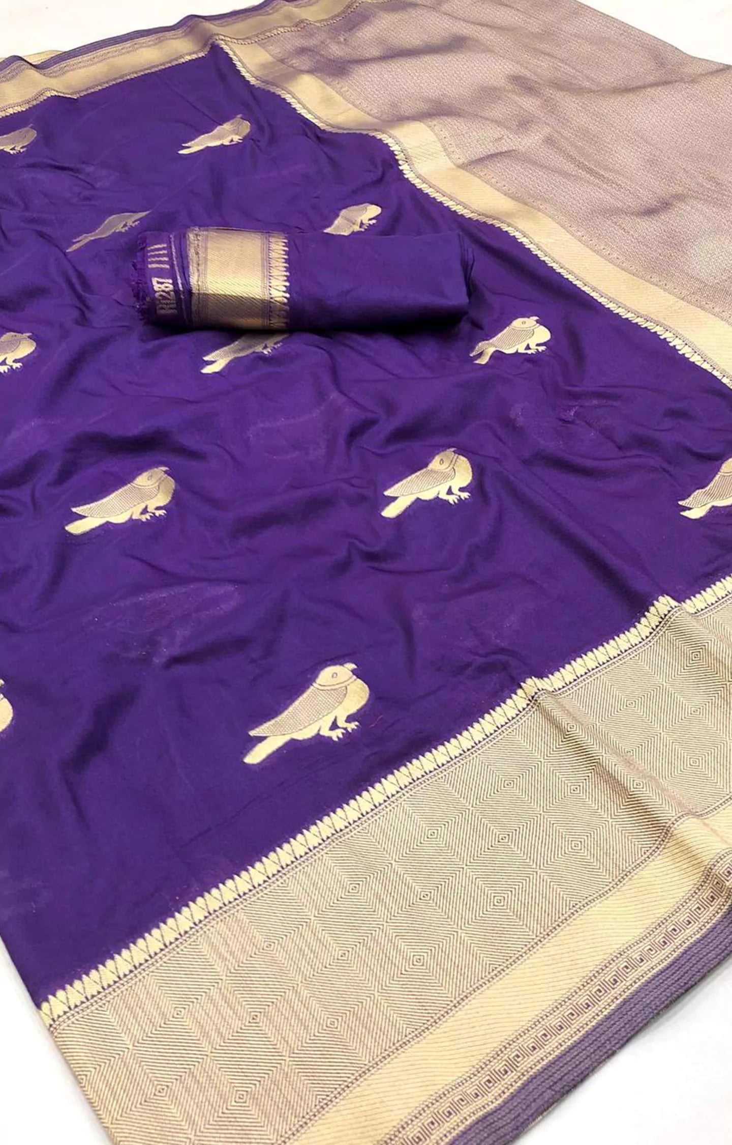 LONGER KHADI GEORGETTE HAND DYED SAREE