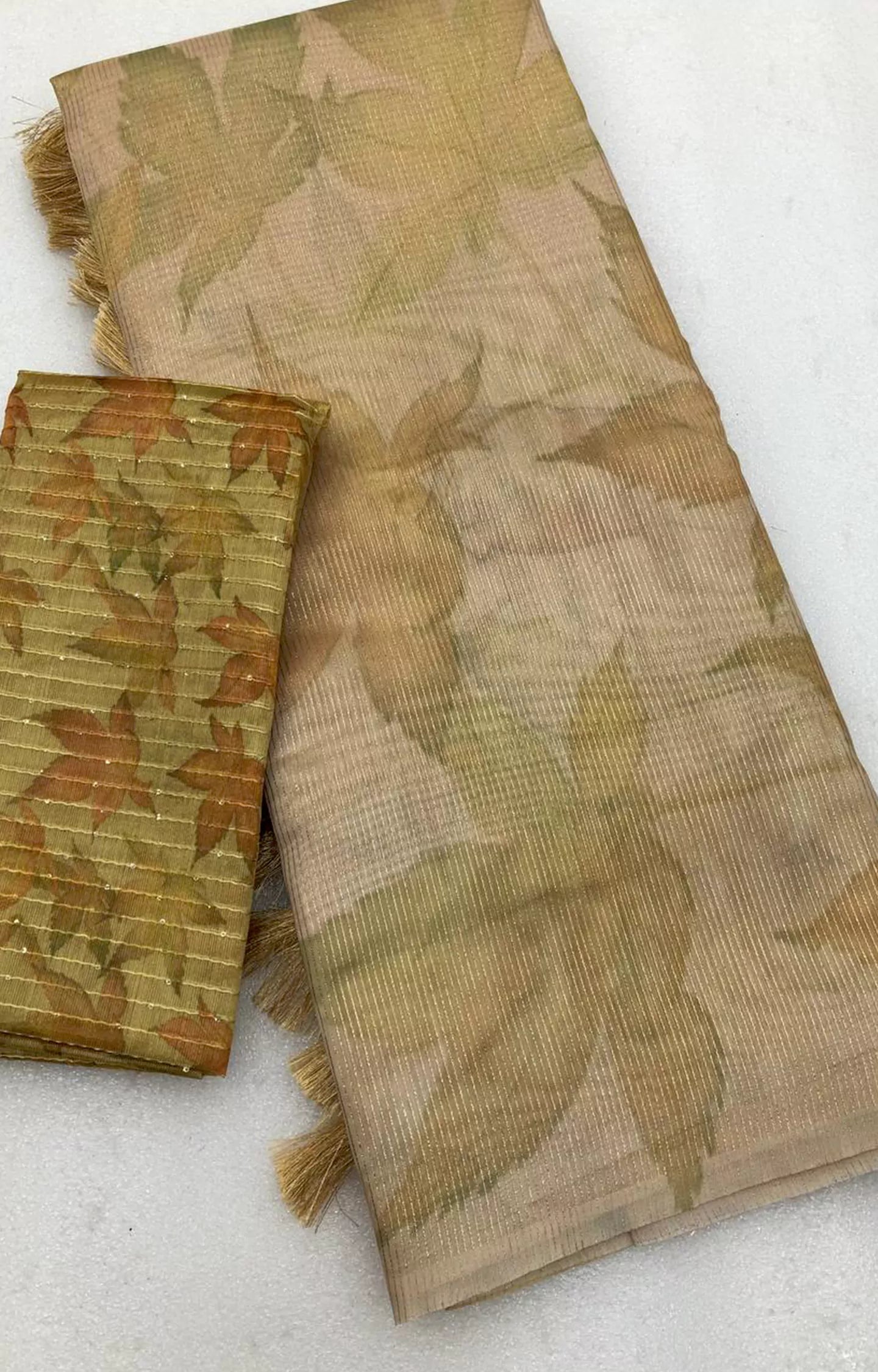 NOAHYLA SOFT LENIN DIGITAL PRINT SAREE.