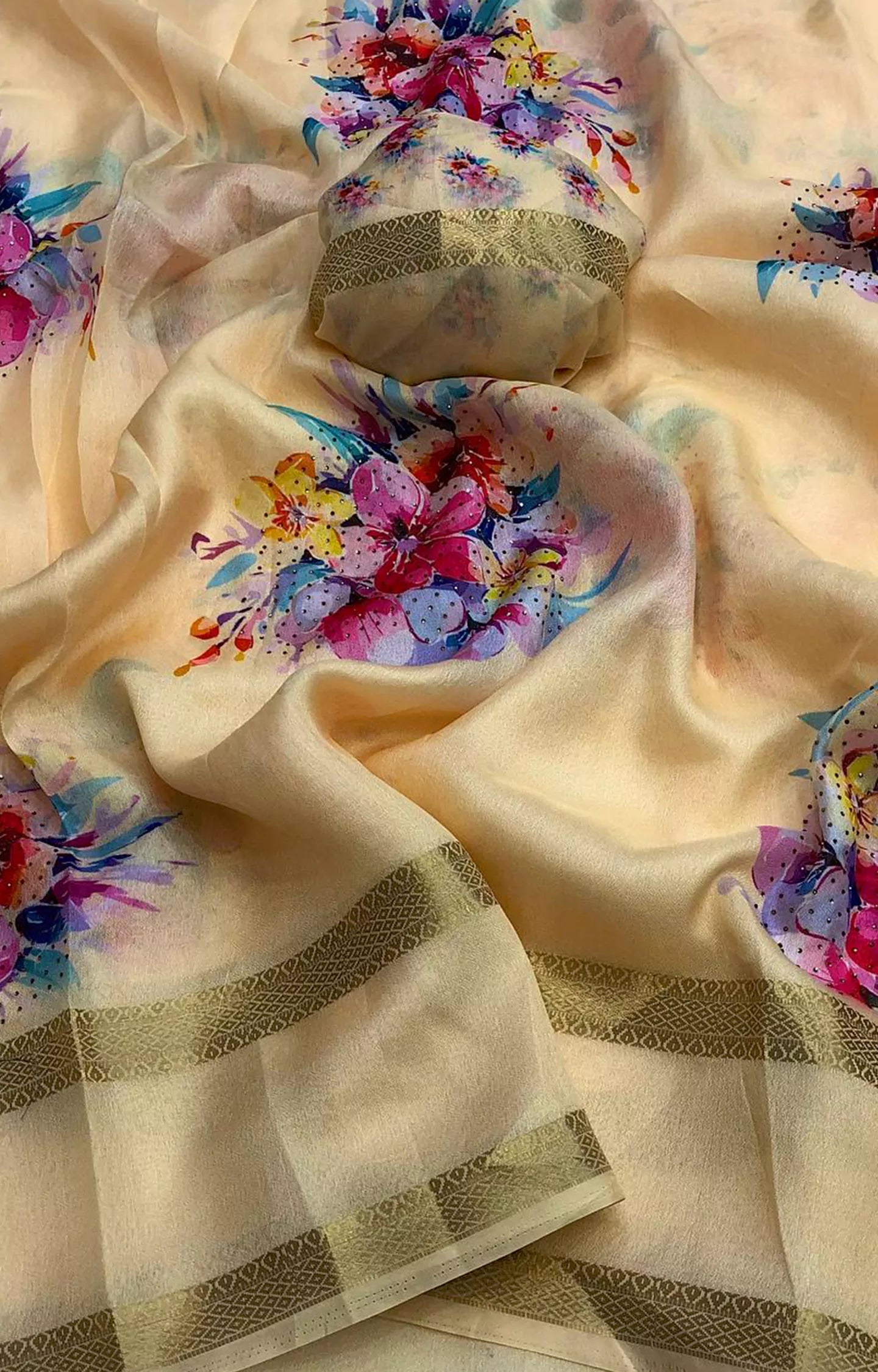 LETUS NEW WEIGHTLESS CHIFFON SAREE