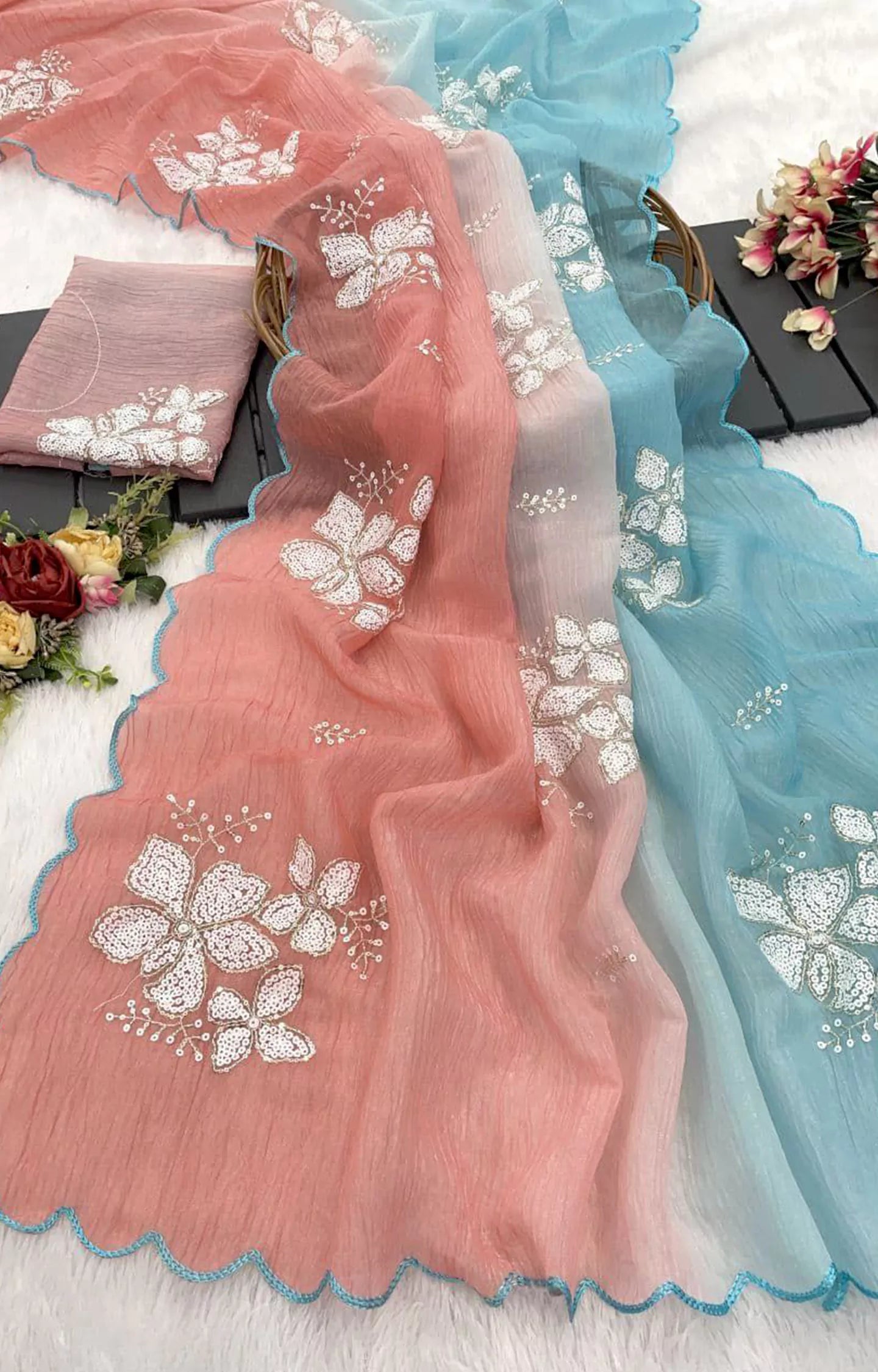 CHAYAVATI SHADED CRUSH CRUNCHY SAREE