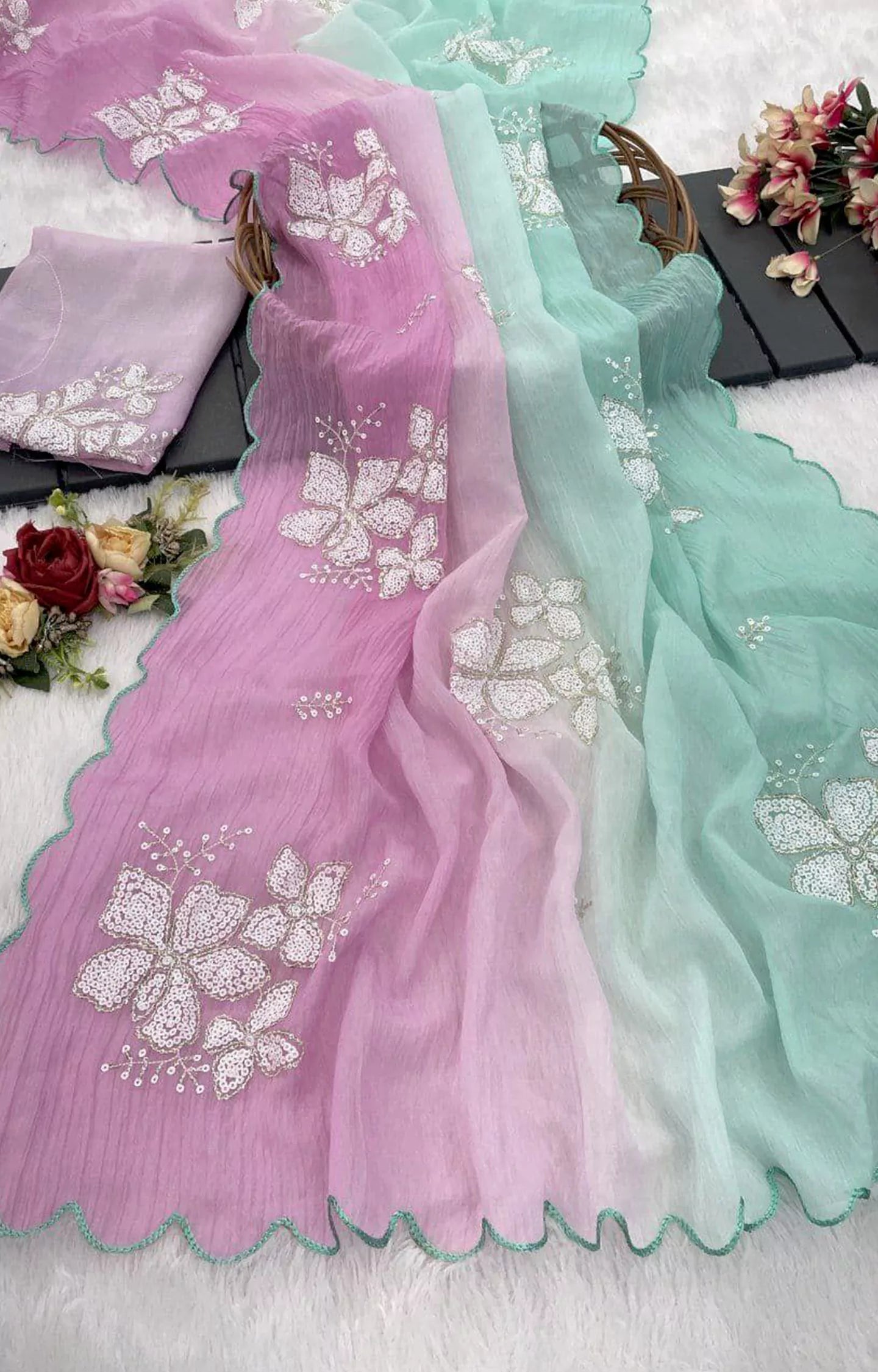 CHAYAVATI SHADED CRUSH CRUNCHY SAREE