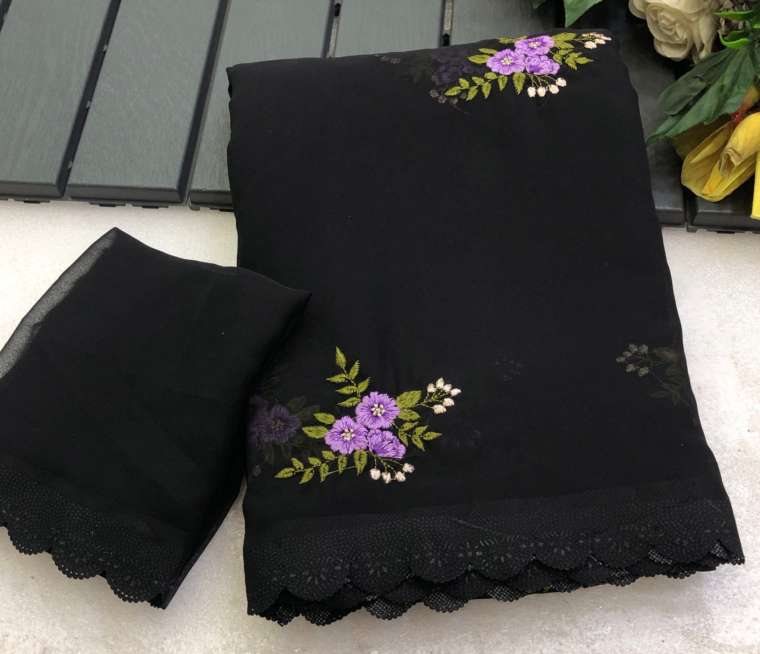 #COlor_Black