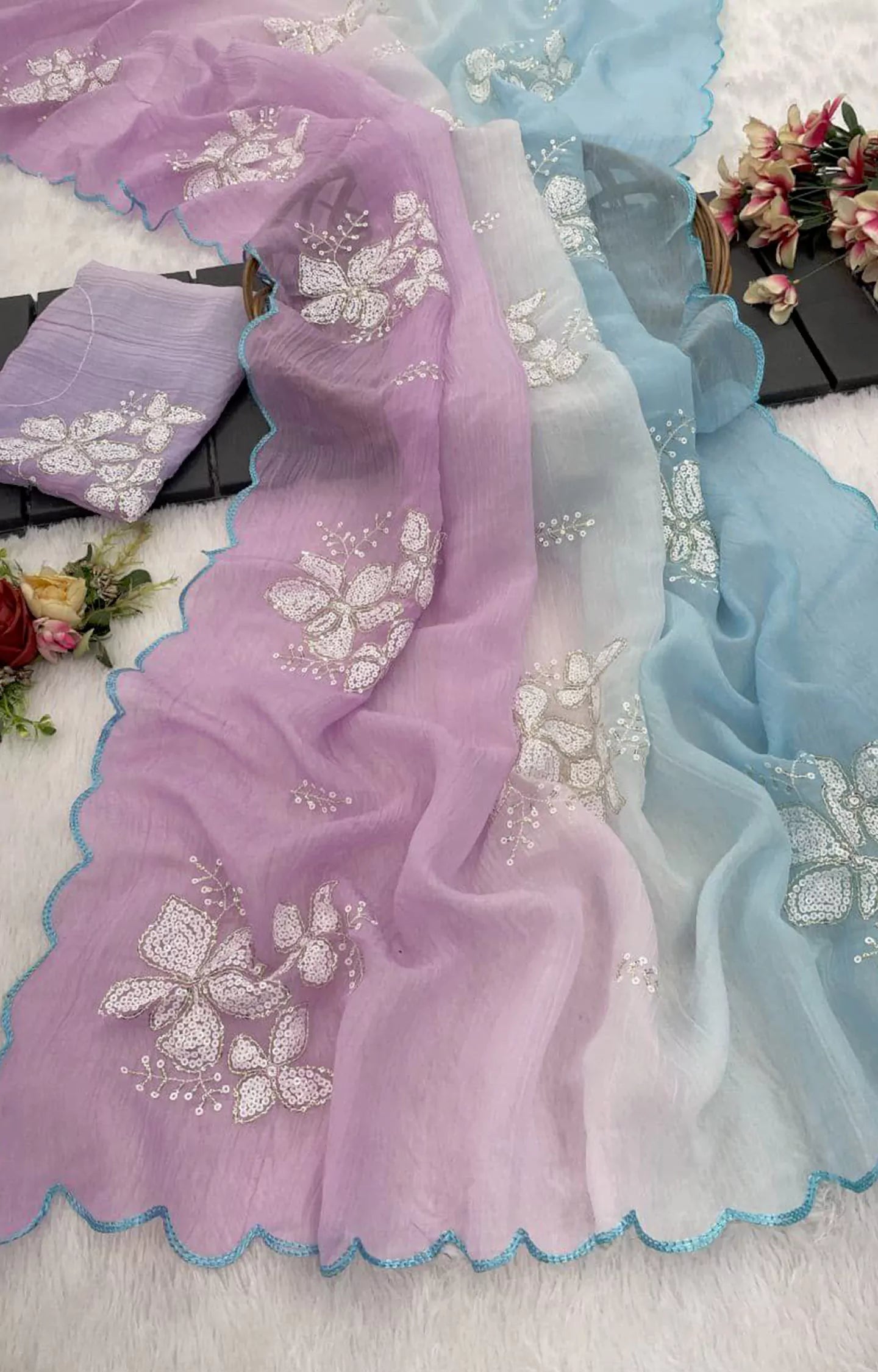 CHAYAVATI SHADED CRUSH CRUNCHY SAREE