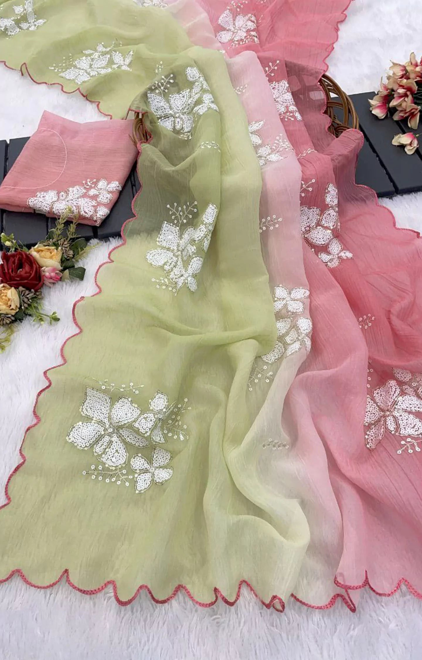 CHAYAVATI SHADED CRUSH CRUNCHY SAREE