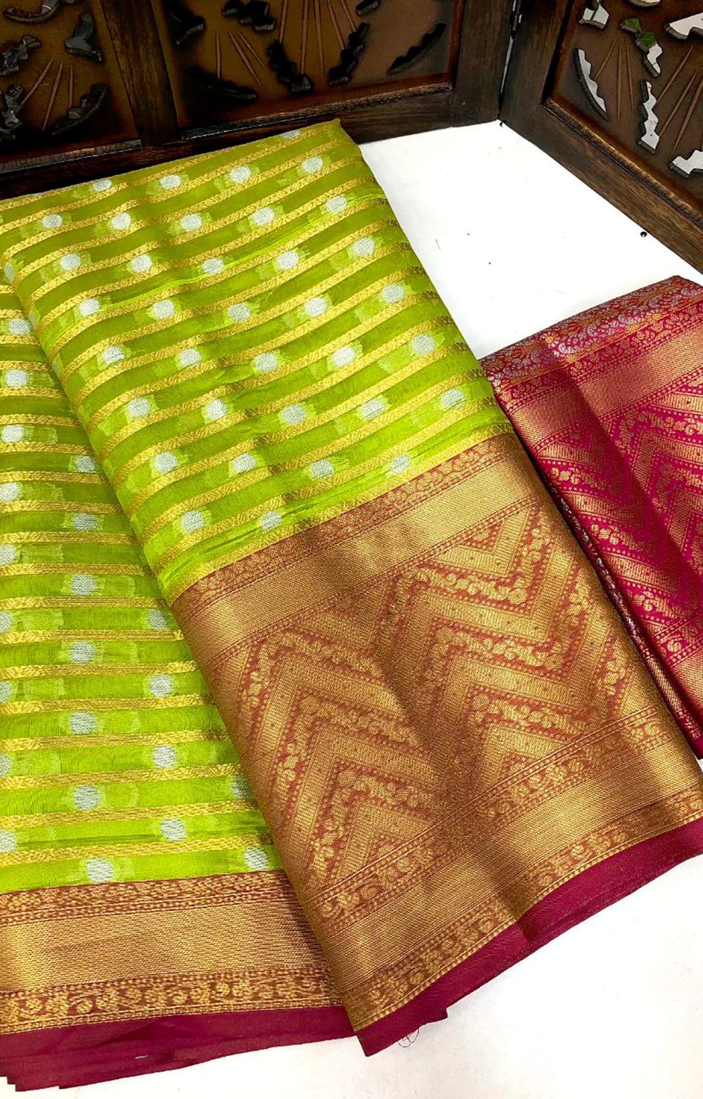 LONDON NEW TISSUE SILK ZARI SAREE