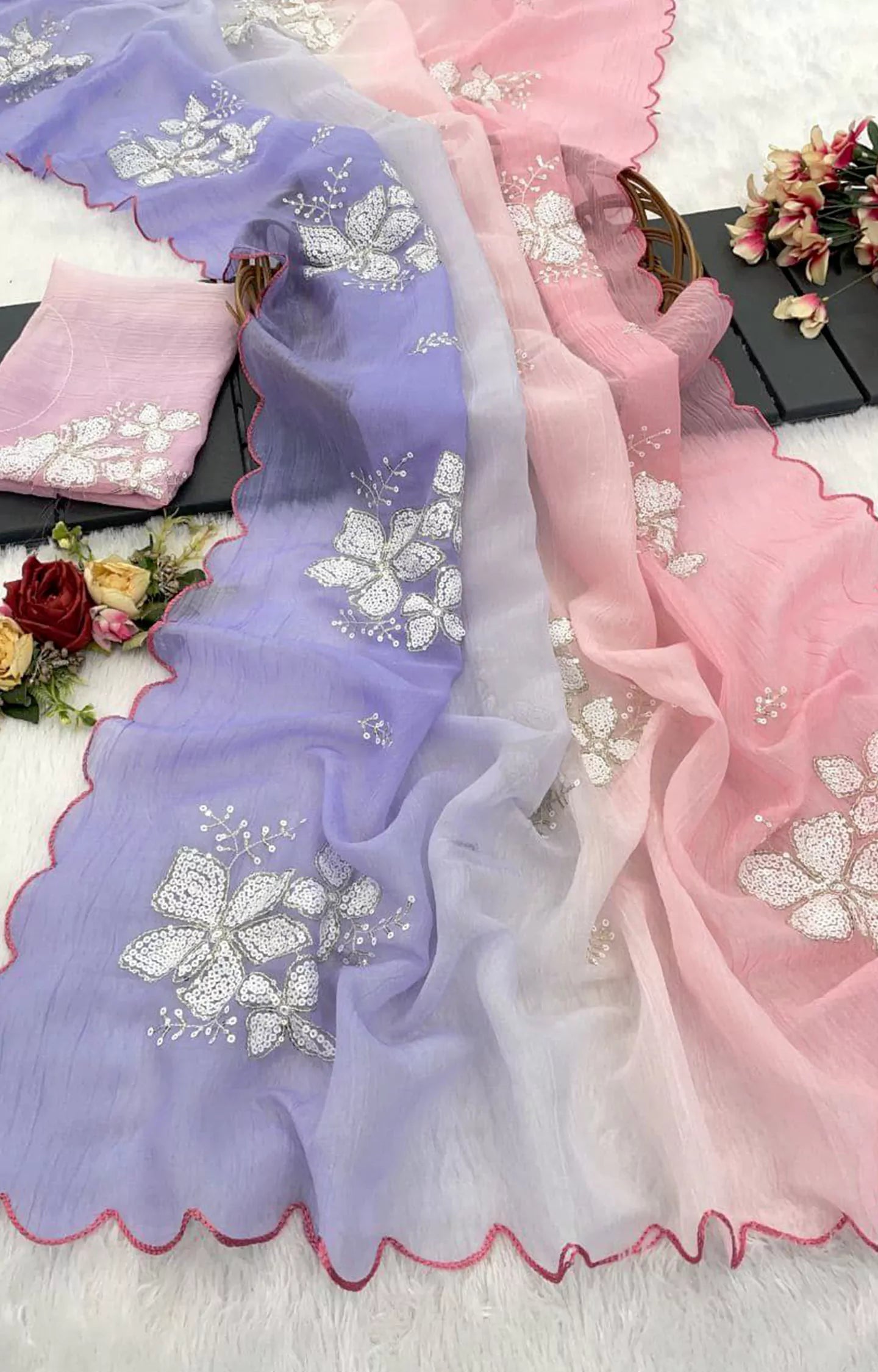 CHAYAVATI SHADED CRUSH CRUNCHY SAREE