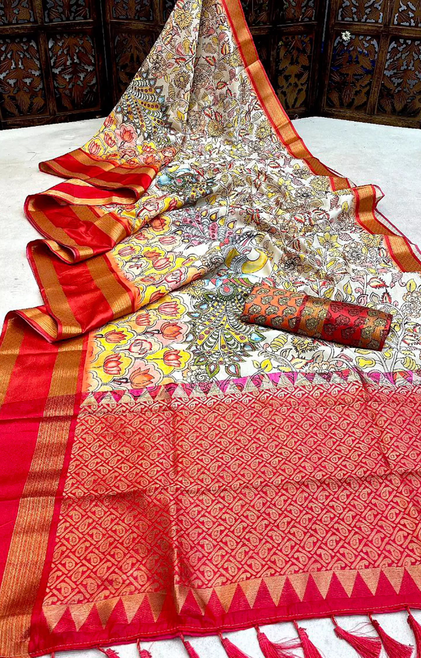 LAXMI SOFT SILK KALAMKARI DIGITAL PRINT SAREE.