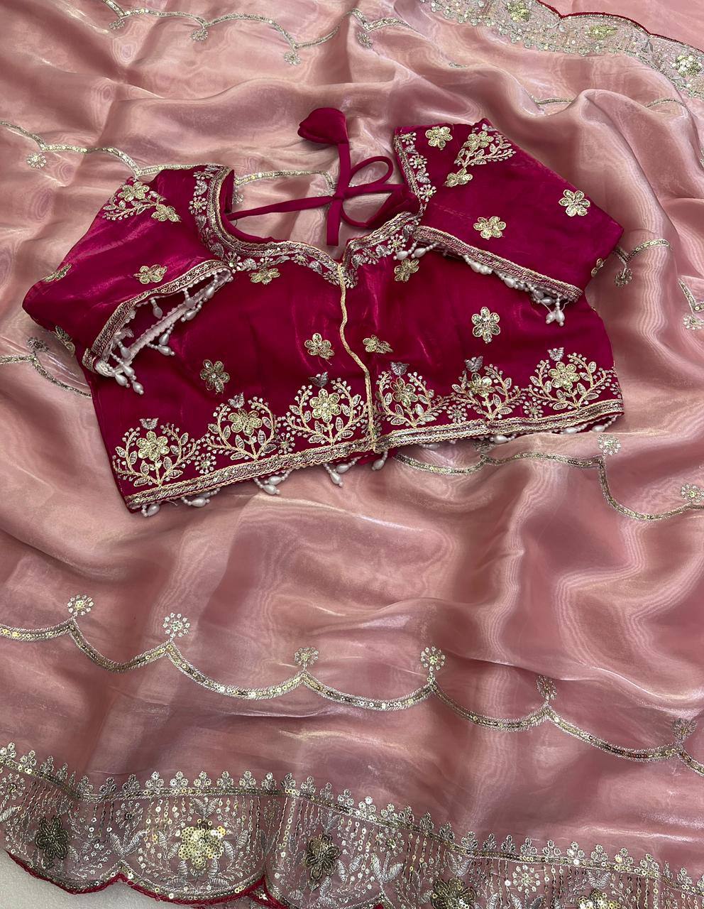 Allow Zimmy Choo Embroidery Work Saree