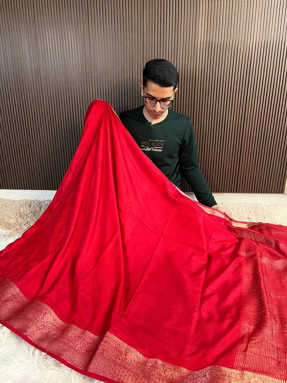 #Color_Maroon