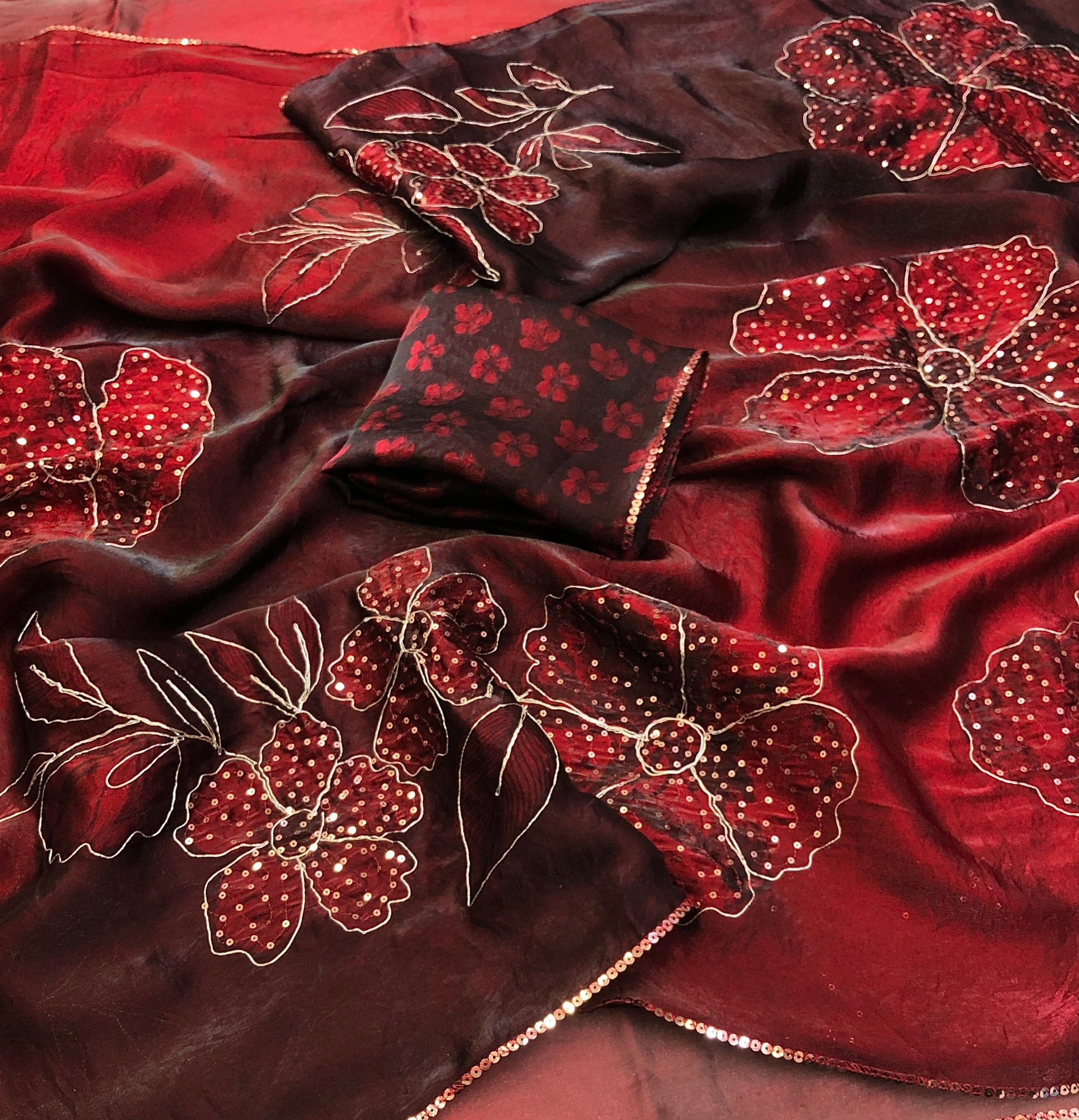 #Color_Maroon