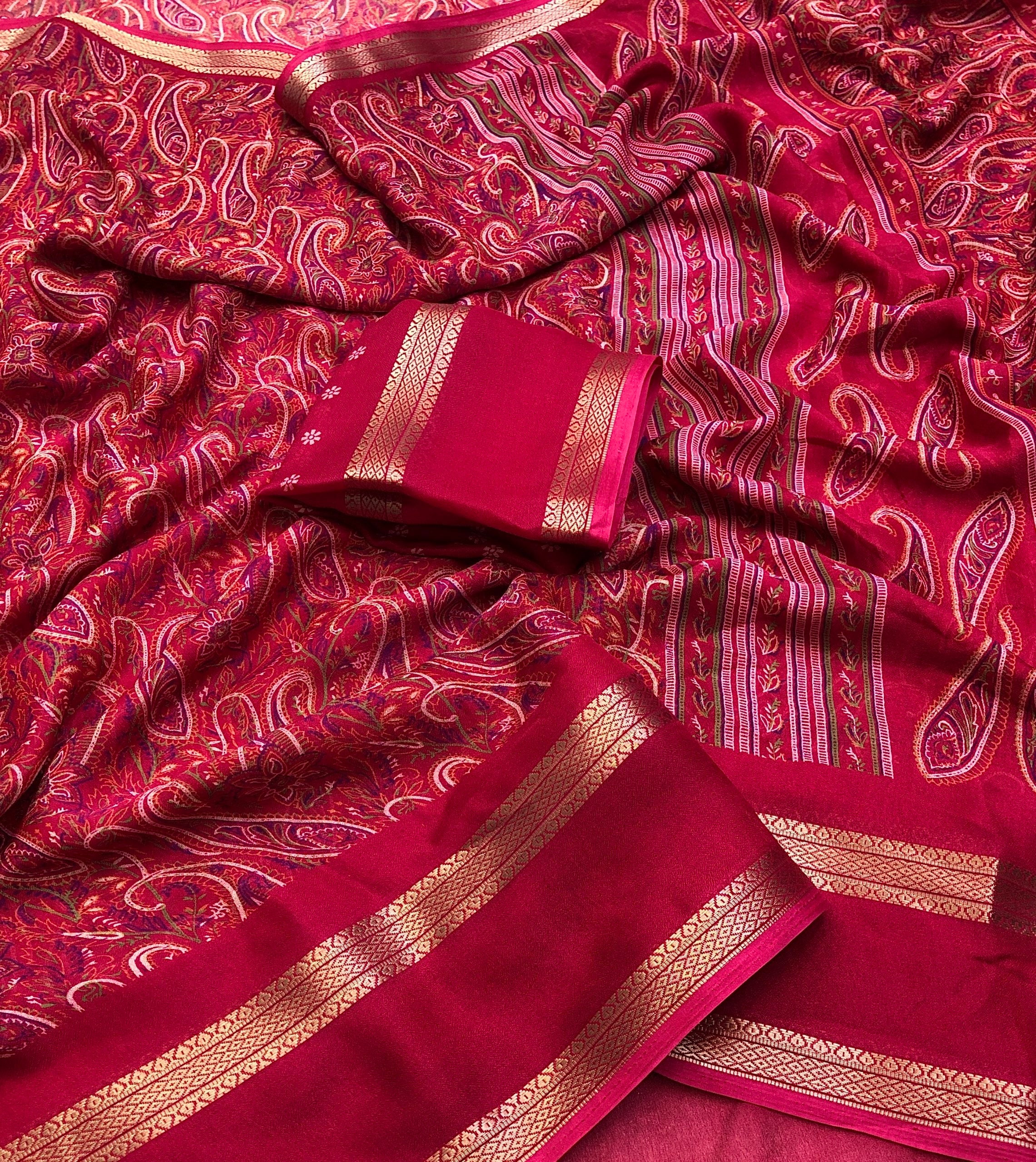 #Color_Pink