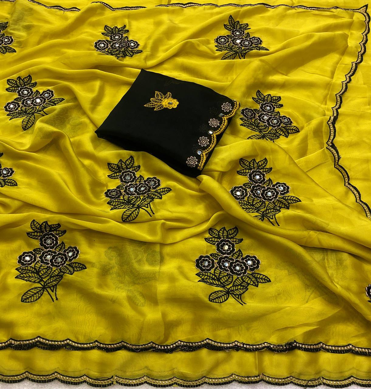 #Color_Yellow