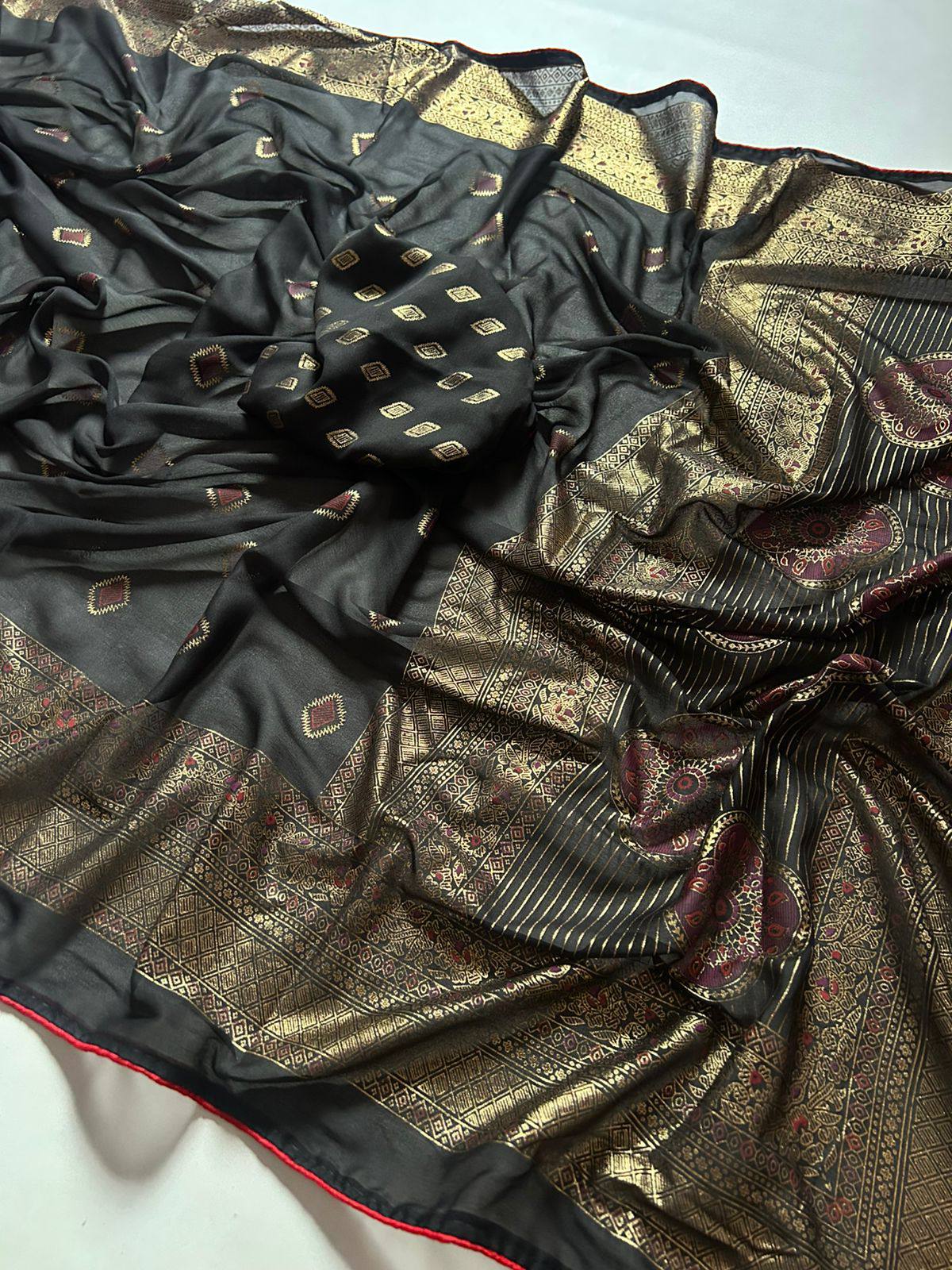 Steem Bamber Viscose Georgette Saree