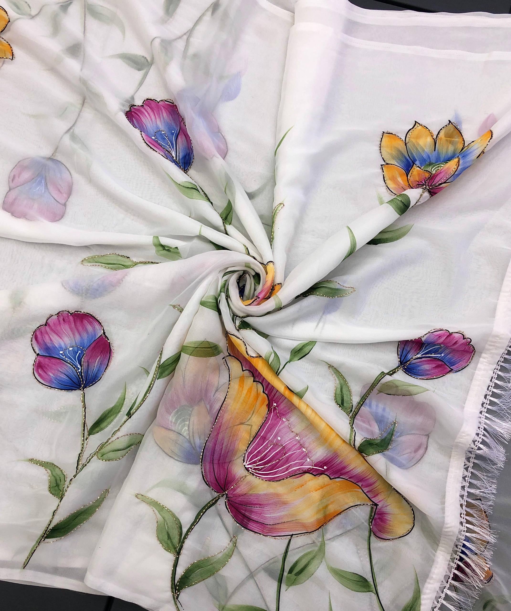 Sunduk Star Georgette Hand Painted Saree