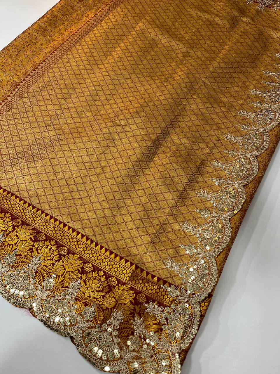 Kunaira Kanjiviram Pattu Silk & Zari Weaving Saree