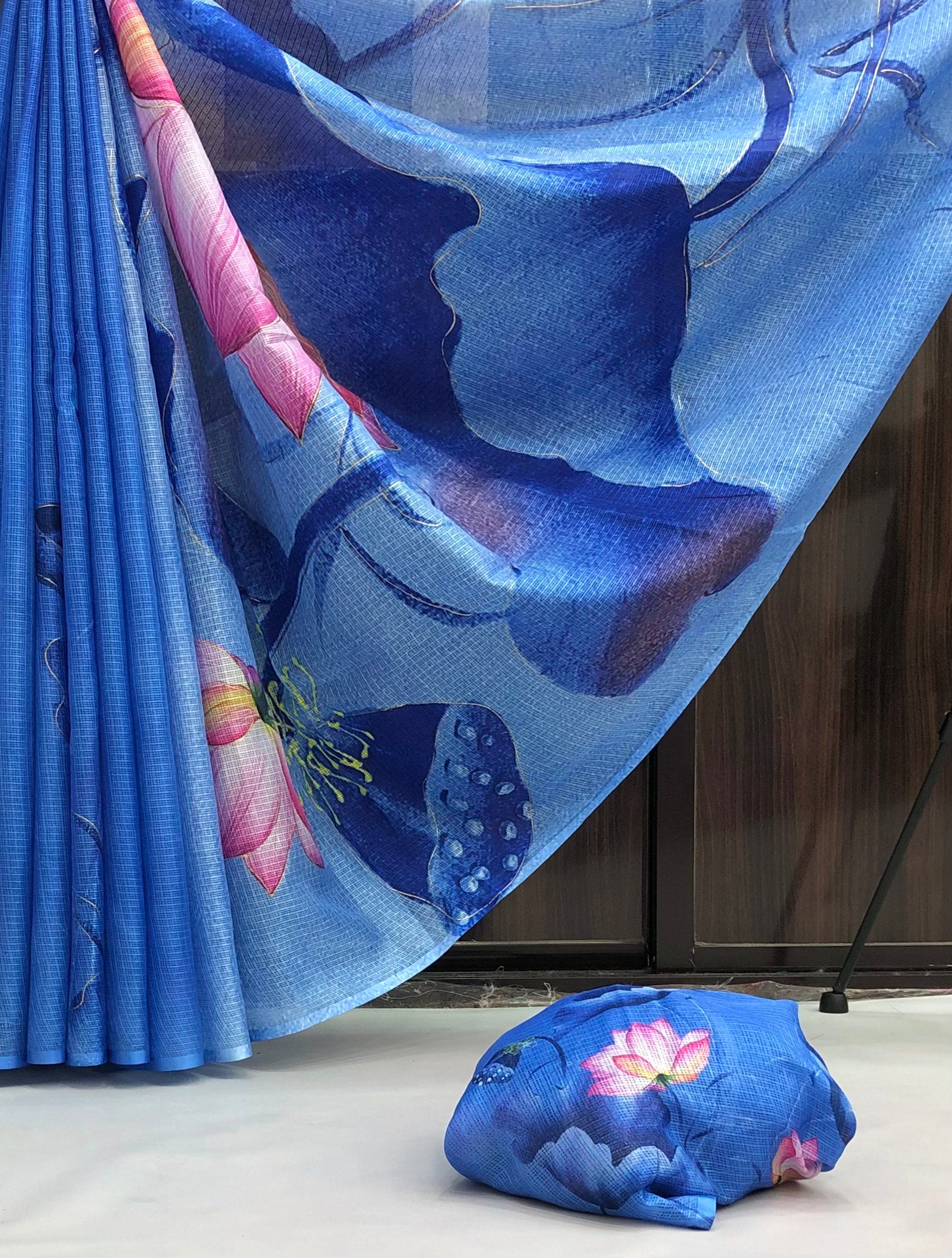 Lianna 2 Soft Kota Lenin Chex Digital Print Saree