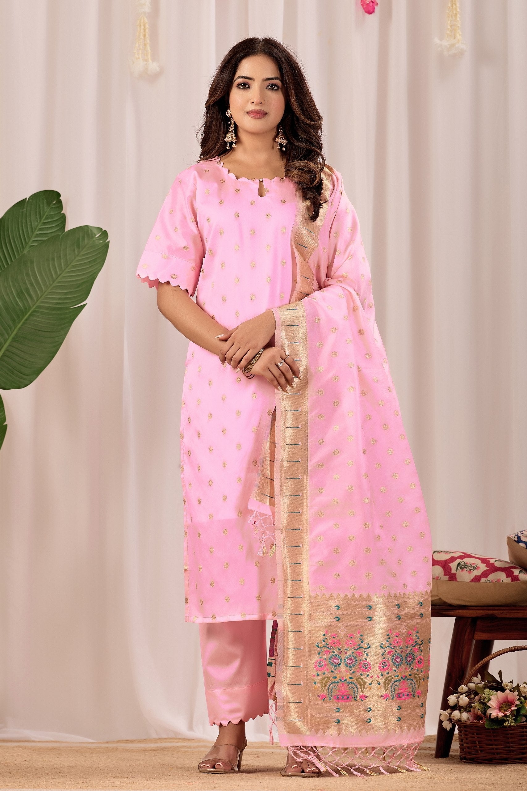#Color_babypink