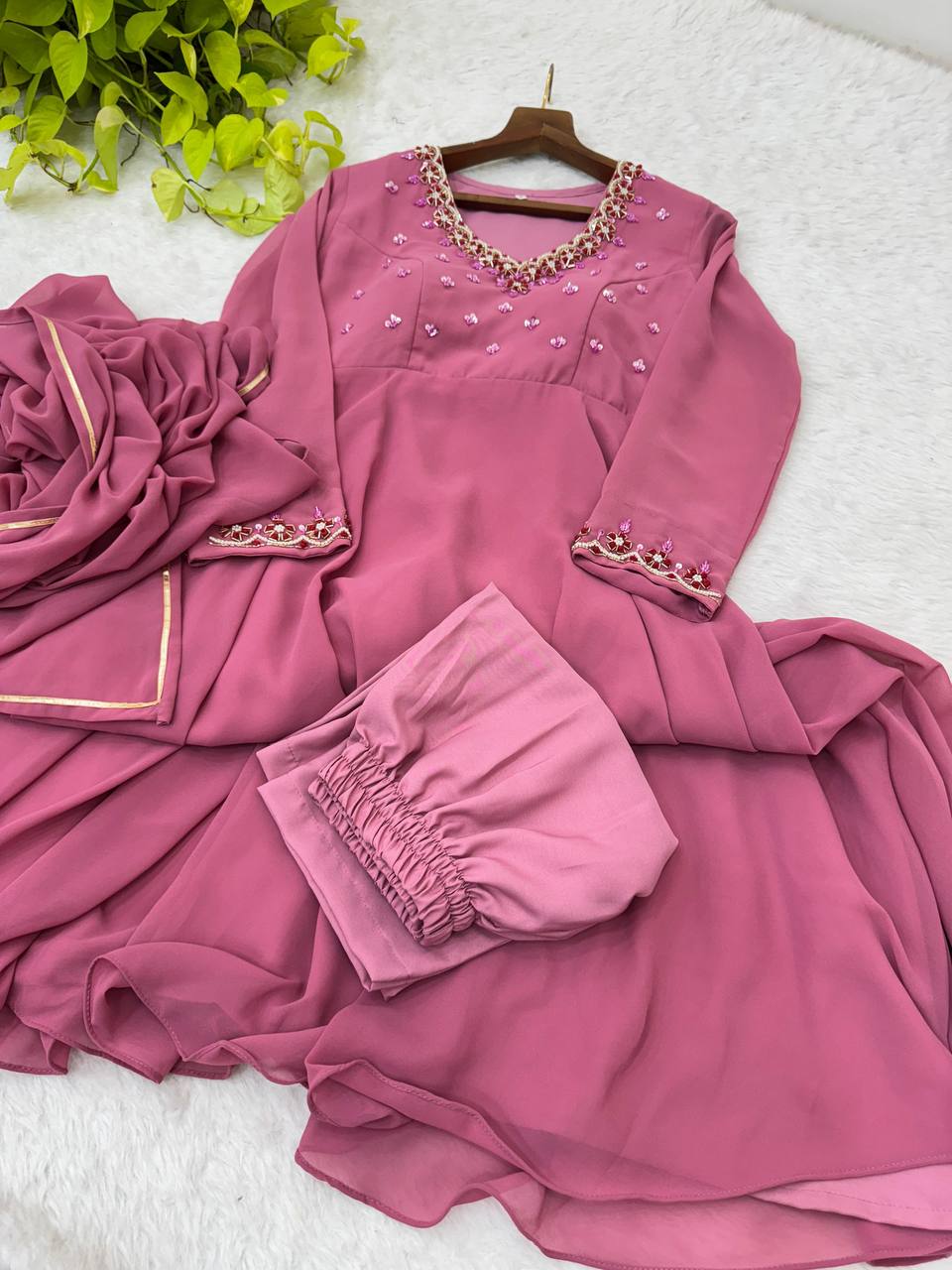 Kettel Fox Georgette Heavy Quality Gown