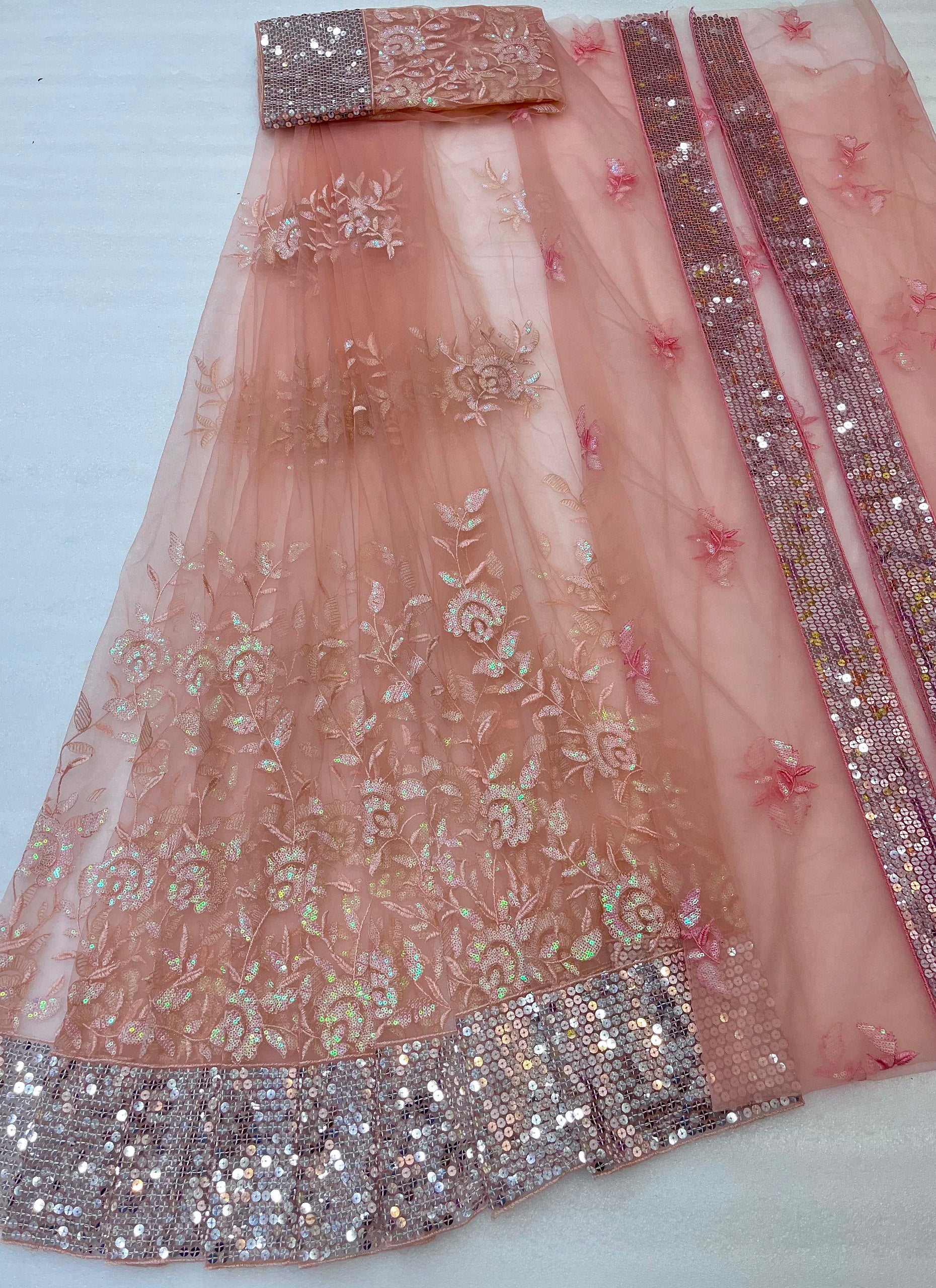 #Color_Peach