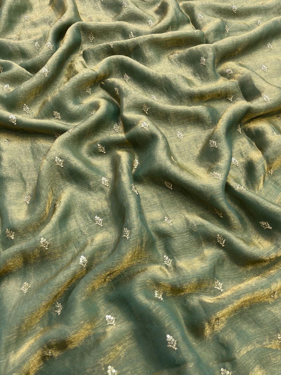 #Color_pista