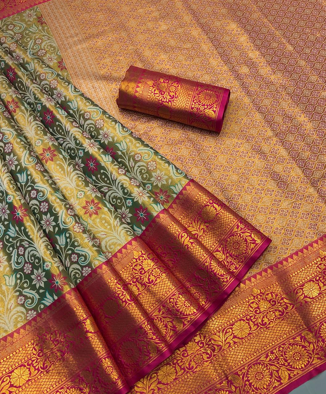 Kanjivaram gold zari weaving saree