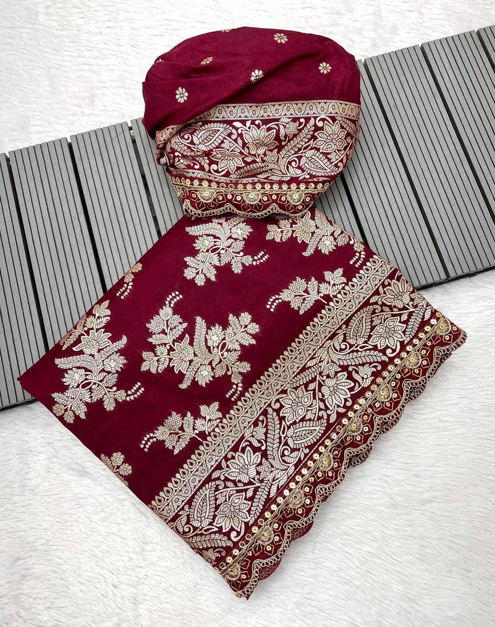 AUDIE KHADI DOLA DYABLE SAREE