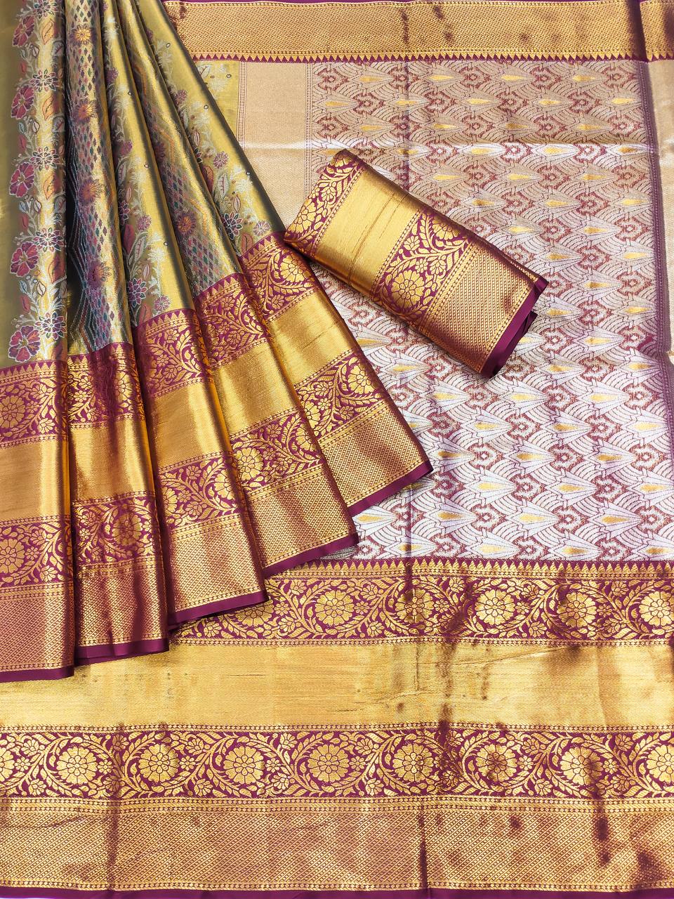 Grevin Kanjiviram Silk Saree