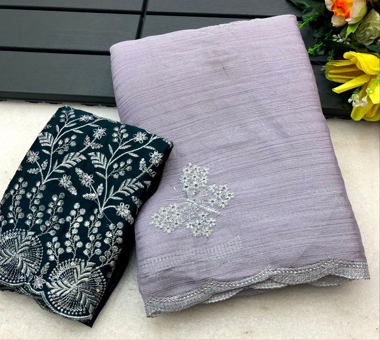 SCALLOPED CHIFFON WITH WEAVING LINING SAREE