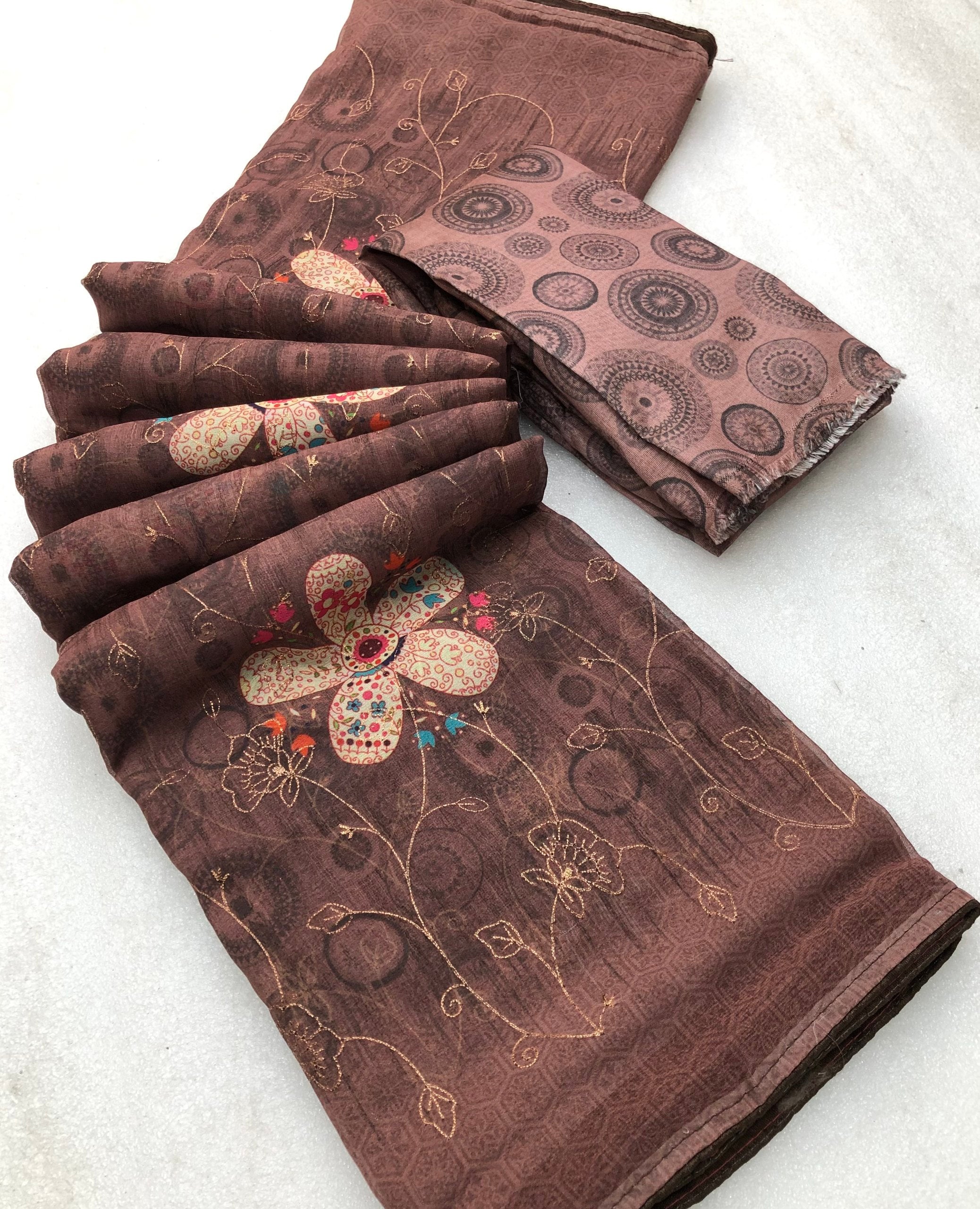 #Color_Brown