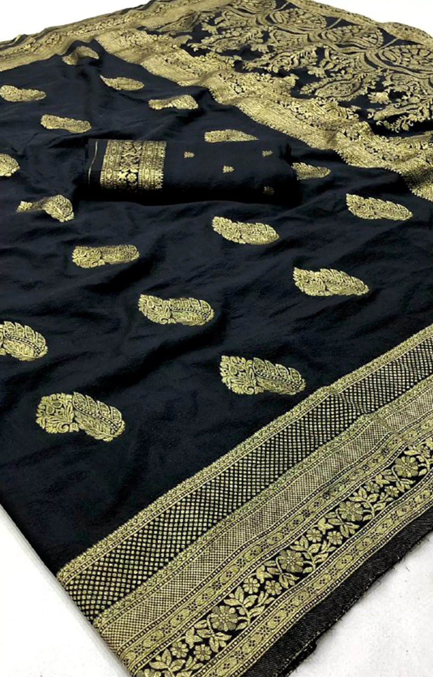 KALINA 2 KHADI GEORGETT HAND DYED SAREE