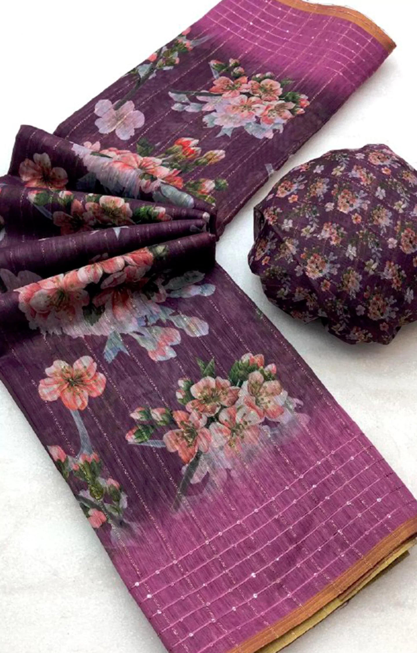 FOCUSED LENIN FABRIC WITH WEAVING SEQUENCE WORK SAREE.