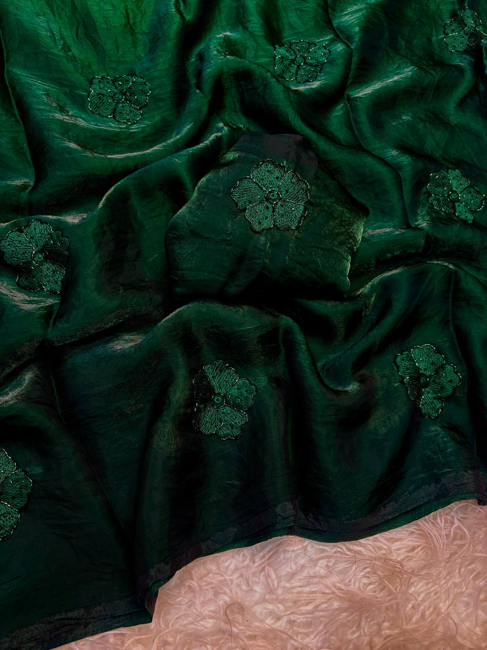 #COlor_Bottlegreen