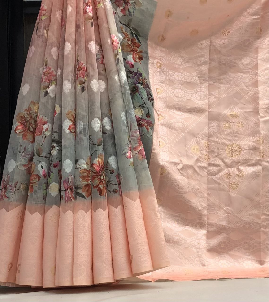 #Color_Peach